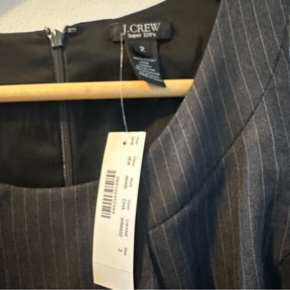 J.Crew Navy Gray Pinstripe Sleeveless Sheath Dress Size 2 NWT - Picture 7 of 13